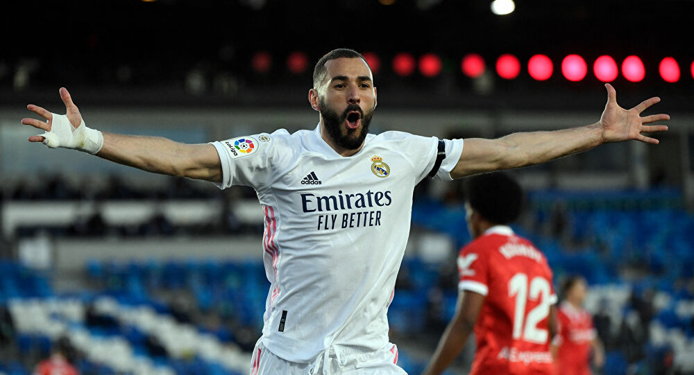 Tiền đạo Karim Benzema tỏa sáng với cú đúp đánh bại Mallorca