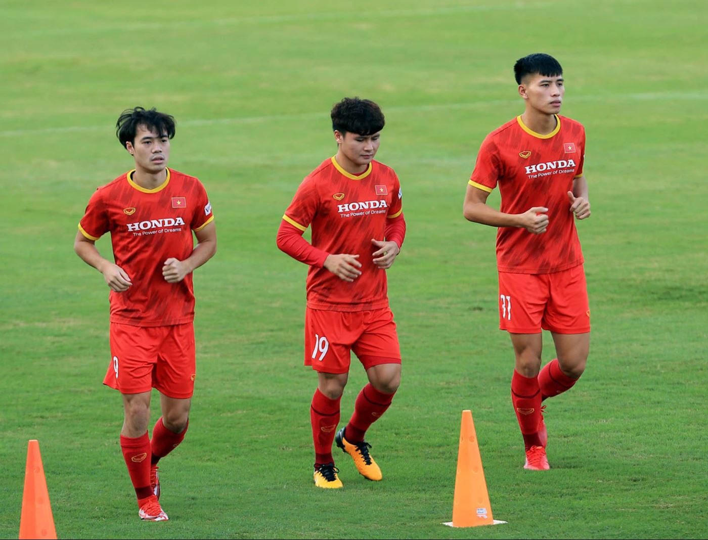 Thầy Park phải tính kỹ để giúp Tuyển VN bảo vệ danh hiệu AFF Cup
