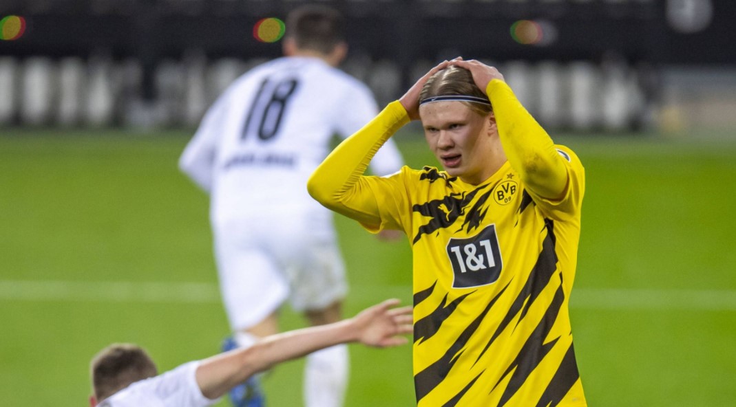 Chiến thắng Union Berlin giúp Dortmund áp sát đội đầu bảng
