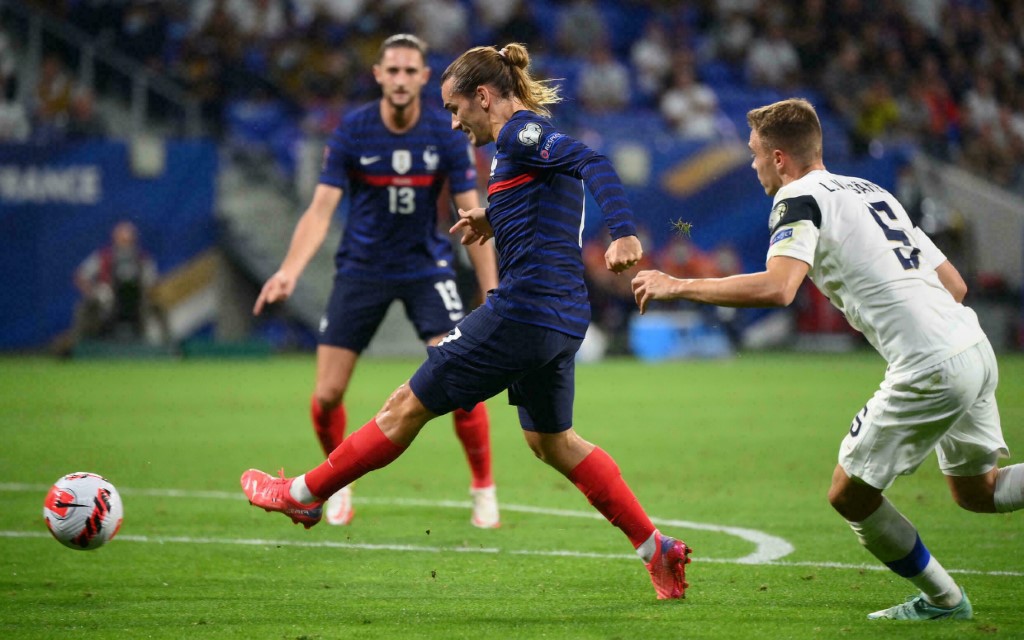 ĐT Pháp đánh bại Phần Lan 2-0 ở vòng loại World Cup 2022