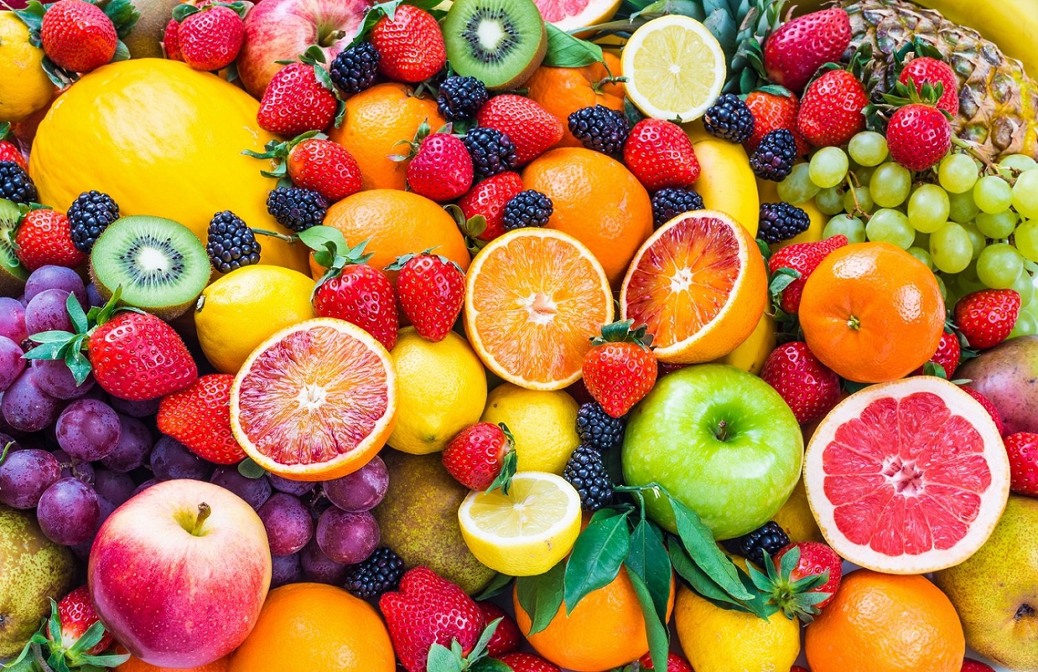 Ngoài cung cấp vitamin, chất khoáng và bổ sung nước cho cơ thể, trái cây tươi còn giúp cải thiện sức khỏe lên rất nhiều